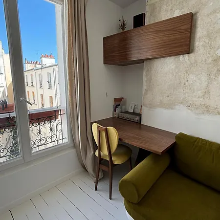 Modern & Charming Design - Near Pere Lachaise Apartment